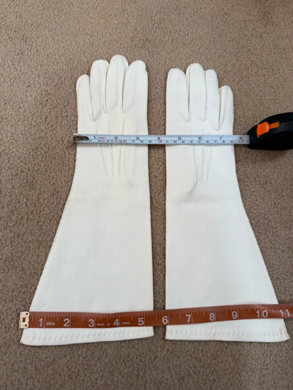 Vintage 1940’s Art deco top stitched white Opera Gloves wedding Large 8 Like new